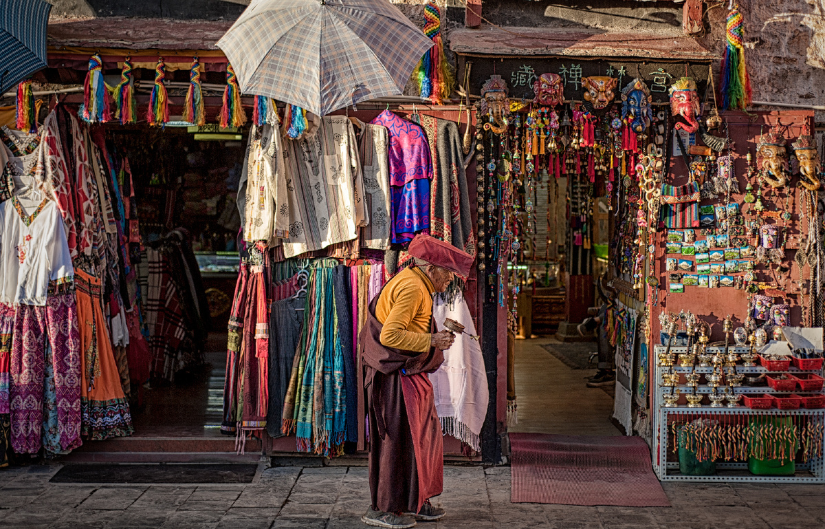 八廓街信仰之路