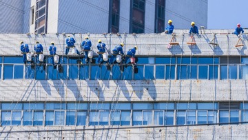 2016-4-19上海西宫街拍：一根安全绳系着全家人的幸福 (60)
