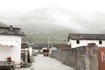 山村