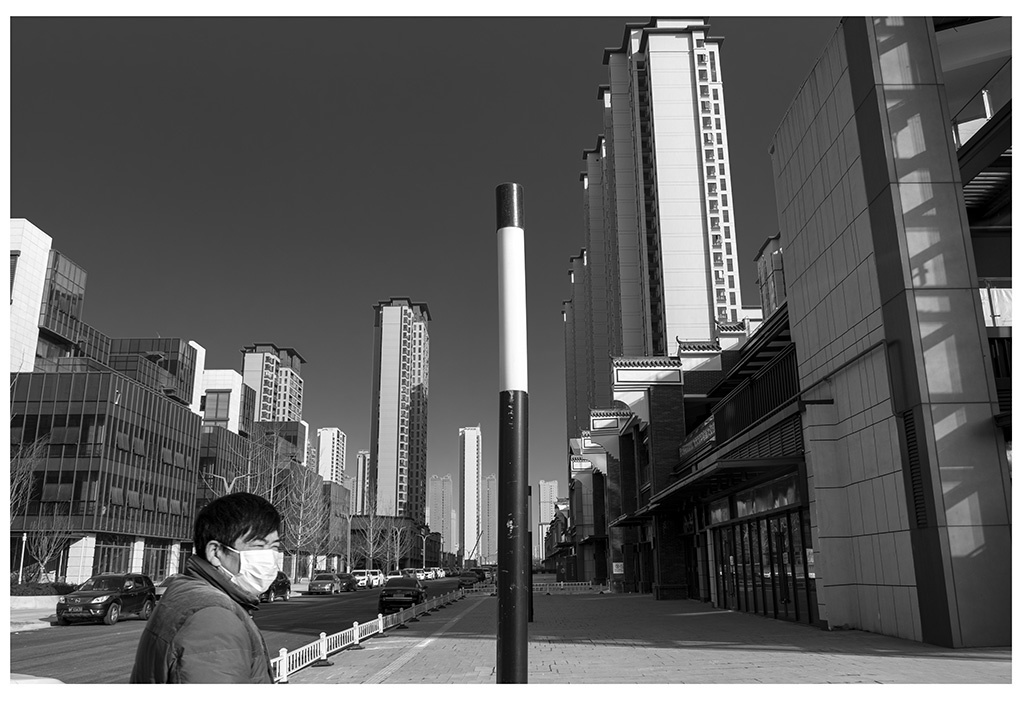 口罩疫情下的人们