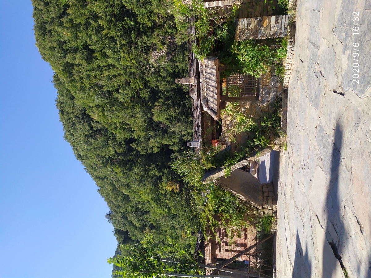 终南山寨徒步