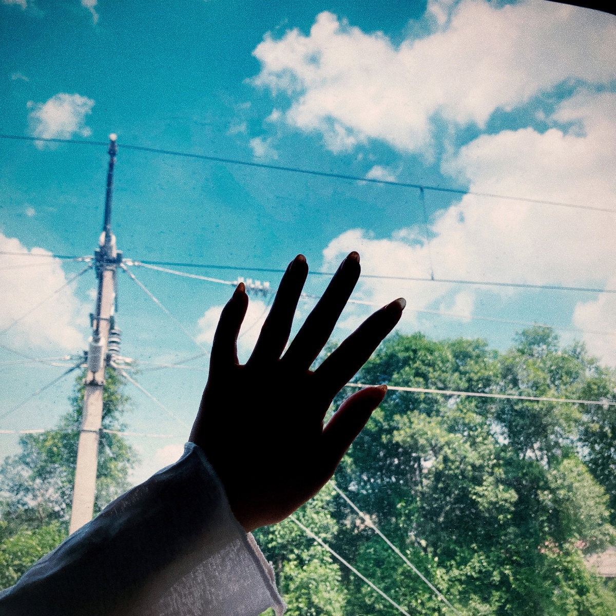 你有多久没有抬头望望天空了