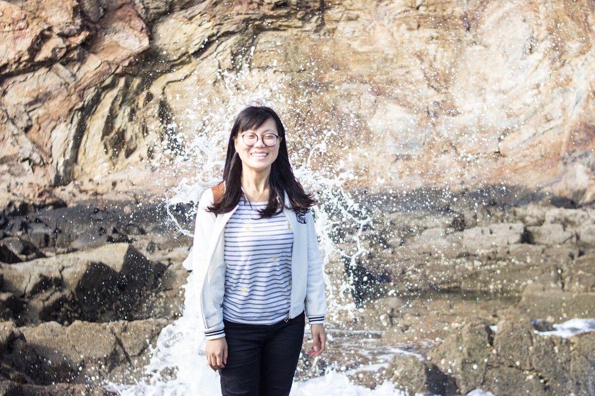 浪打过来赶紧抓拍