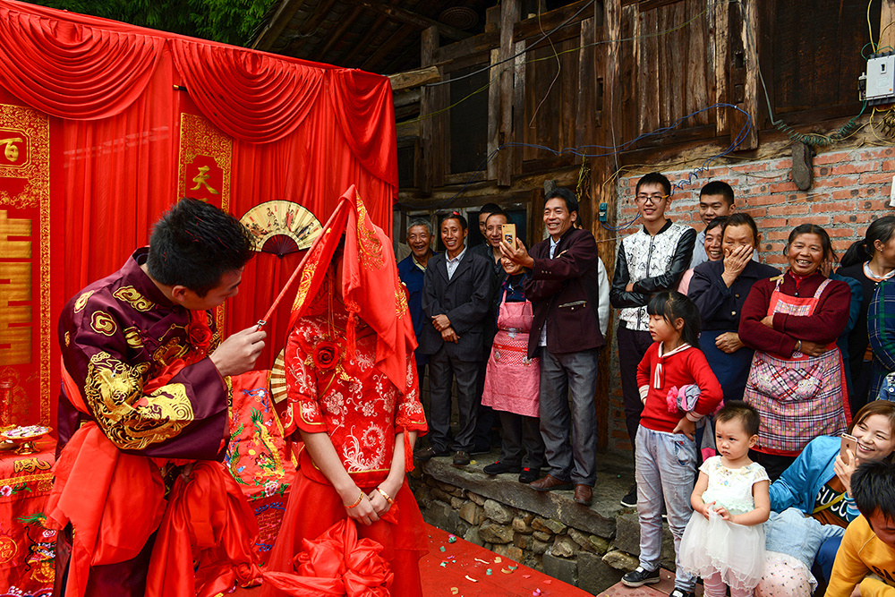 《中国式乡村婚礼》