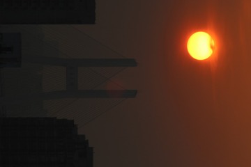 724427