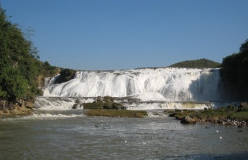983742