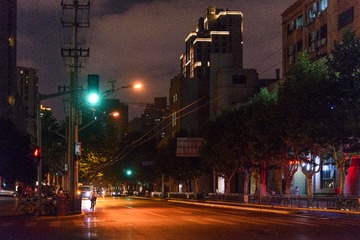 上海夏夜