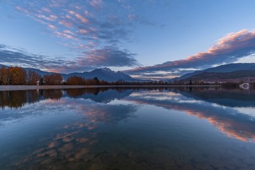雪山夕阳