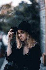 001
