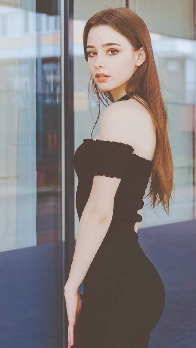 俄罗斯小姐姐dashataran