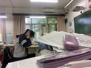 001