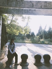 001