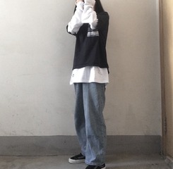 1860827