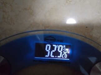 261084