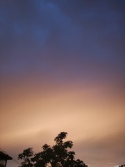847327