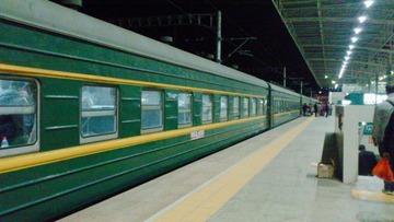 60837
