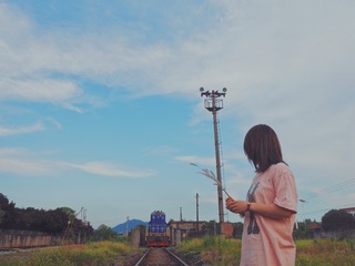 001