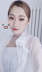 1350774
