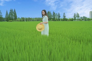 DEFC8593-F0AA-4D5E-B149-2D9047E9967C/L0/001