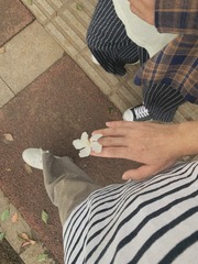 001