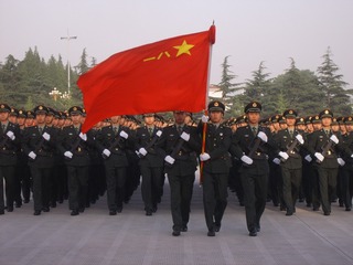 384460
