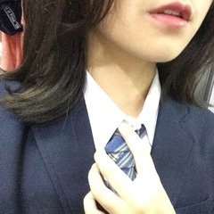 685751