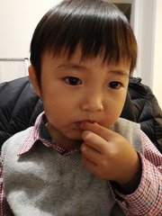 283498