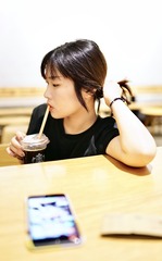 68108115-C1A8-48C2-8D12-E2CF5BCF64FB/L0/001