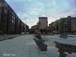 1030704