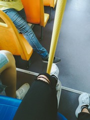 387470
