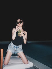 001