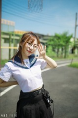 001