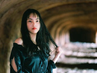 199299