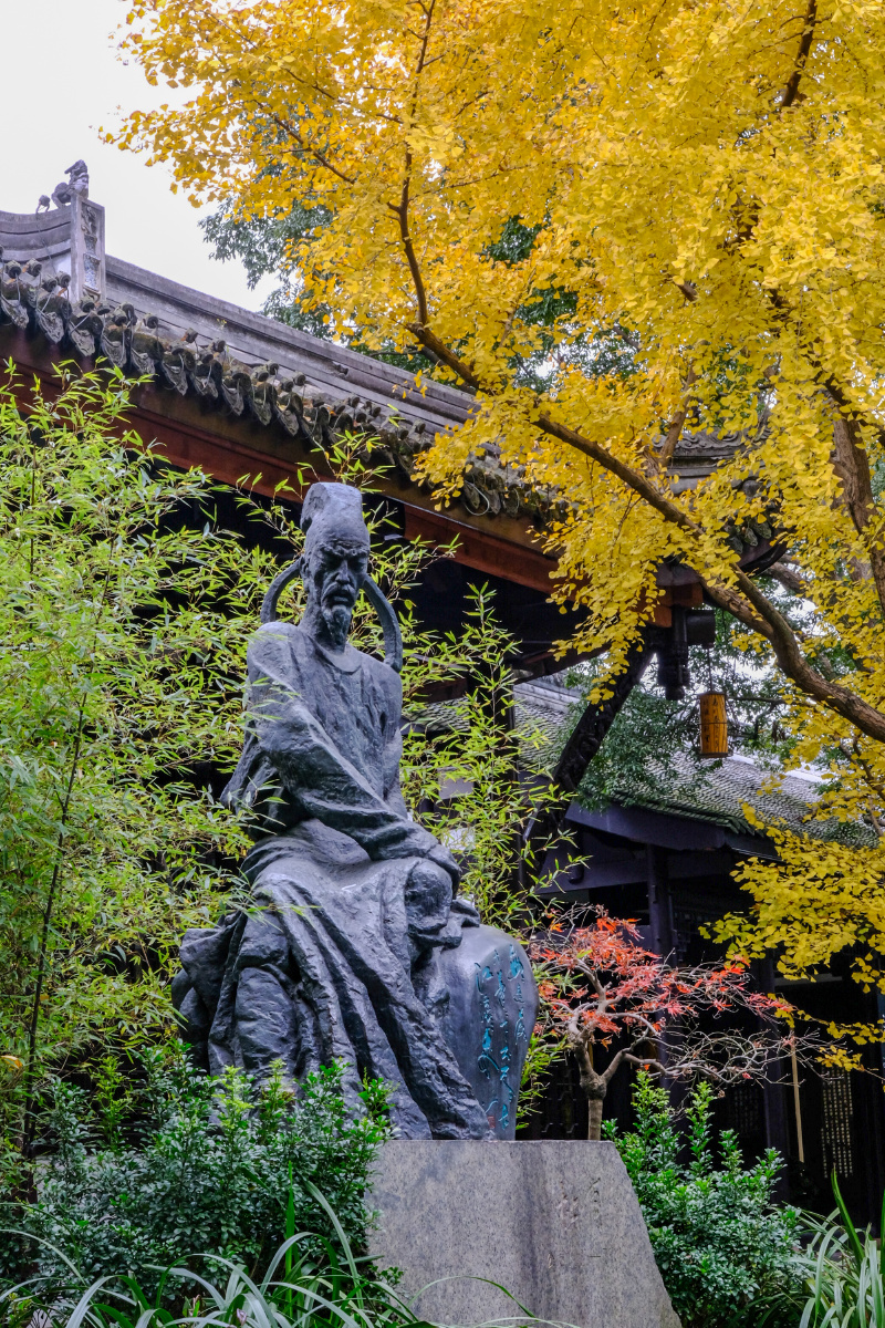 初冬的杜甫草堂色彩艳丽疫情期间游客罕至宁静之中更显其迷人的景观