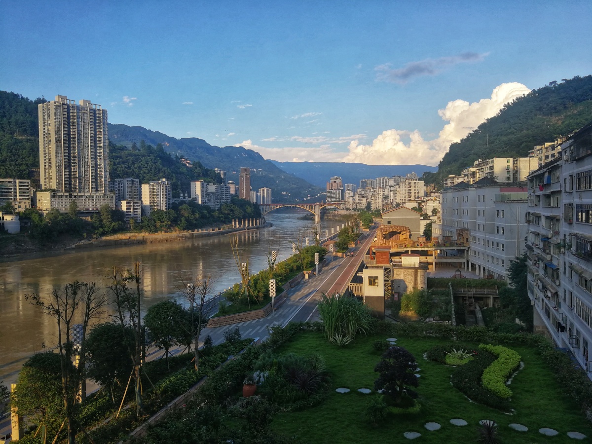 我们的城市46山水武隆城