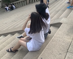 001