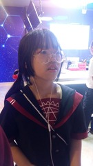 325371