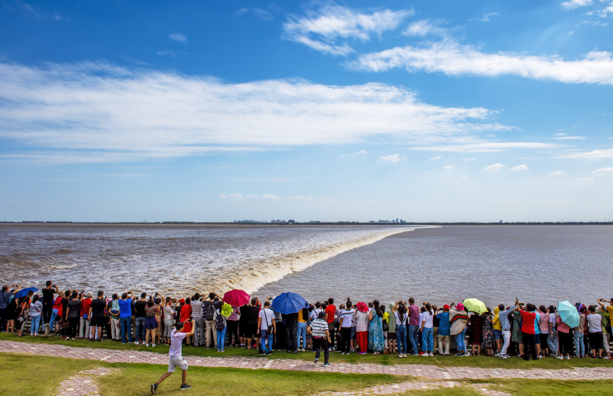 杭州海宁钱江潮