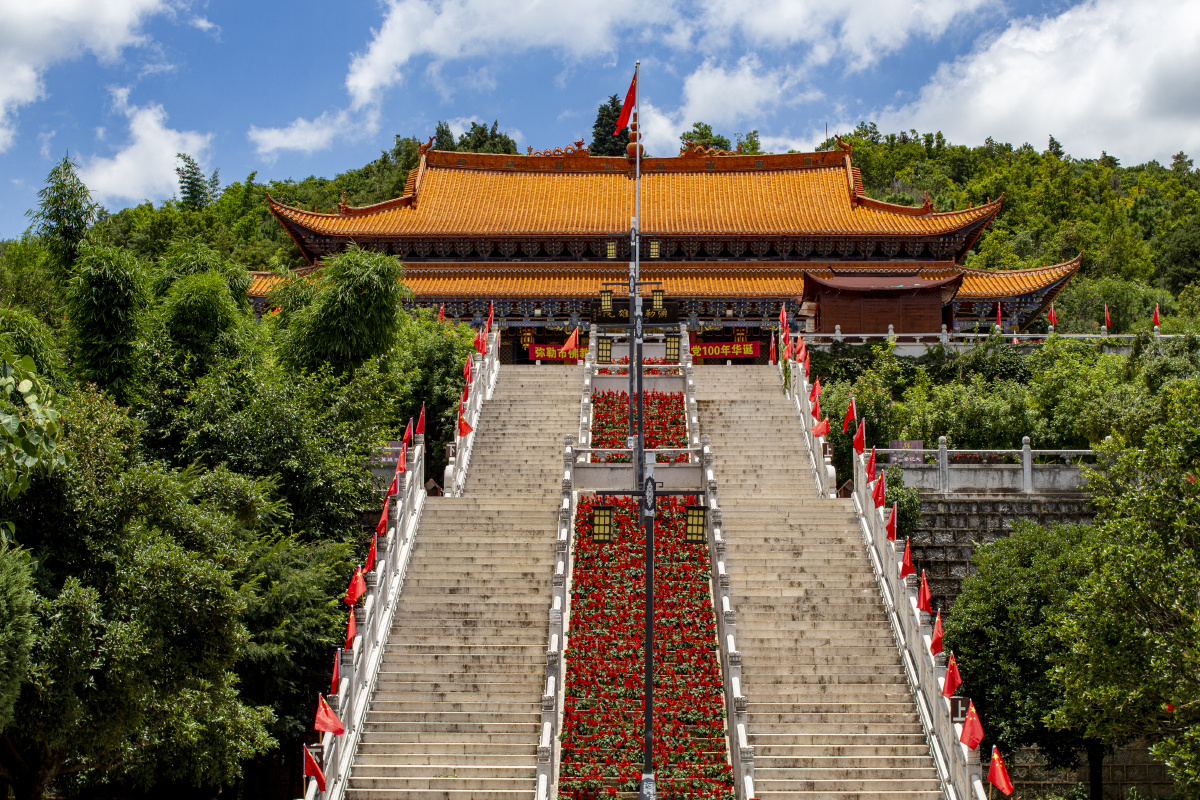 弥勒市的弥勒寺