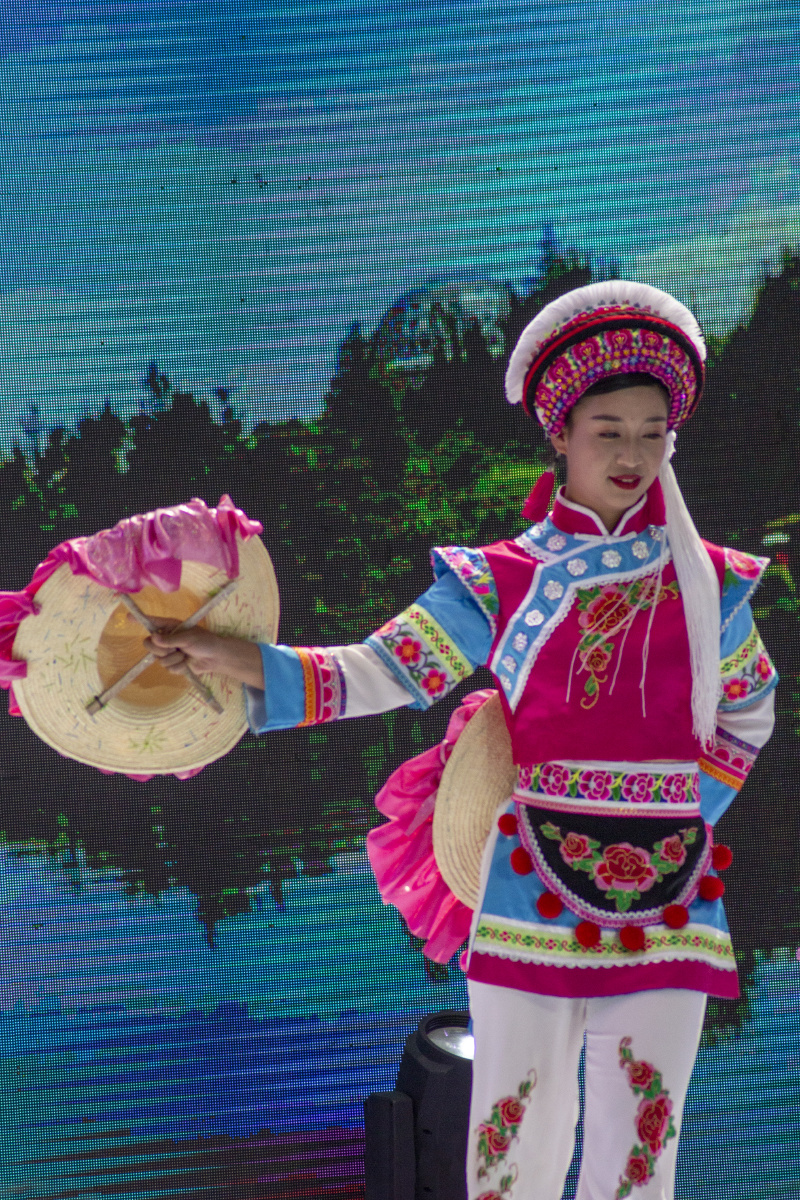 白族舞蹈 - 苗岭知青 - 图虫