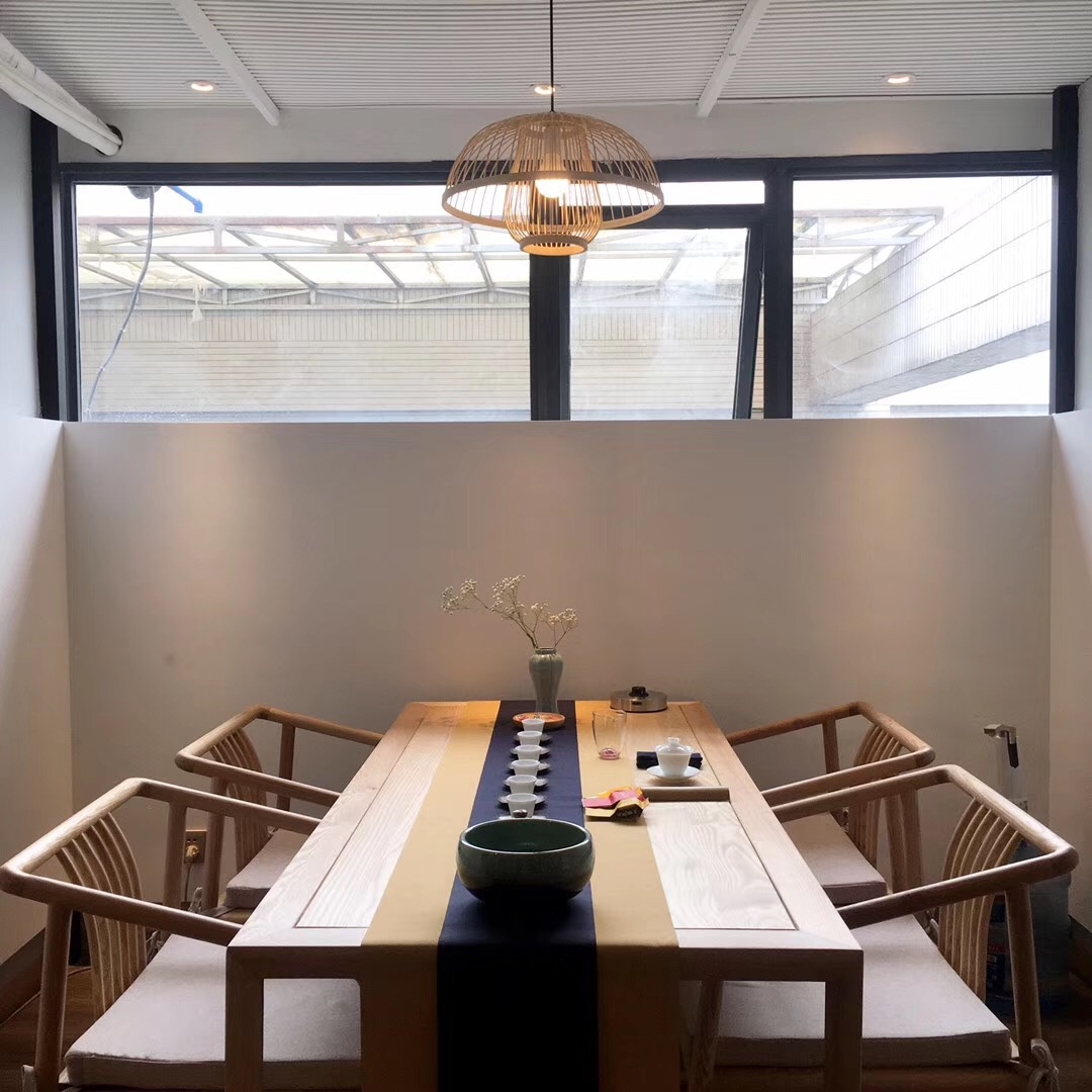 一杯清茶两壶浊酒三五好友四季常有方拙茶酒馆