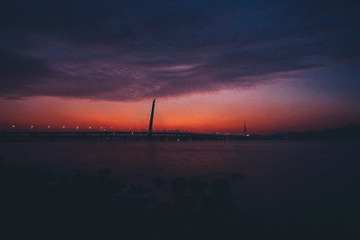 001