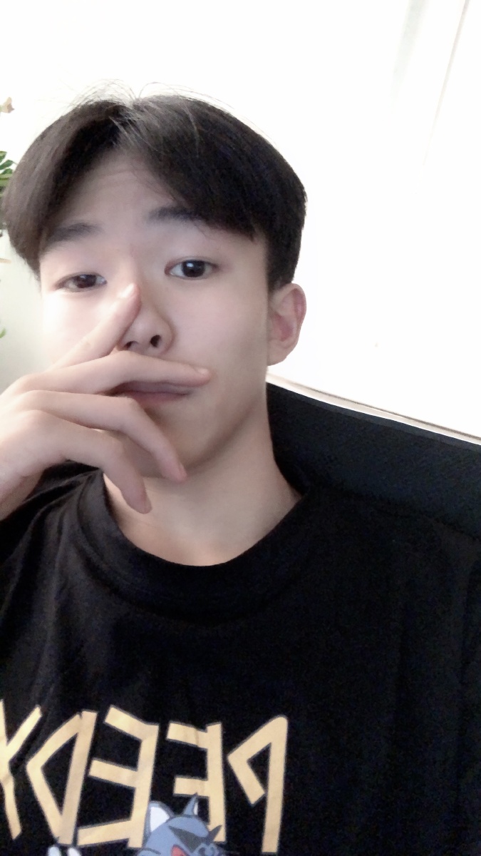 嘿嘿- 刘轩赫 - 图虫