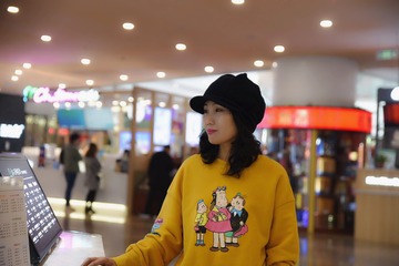001