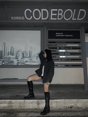 001