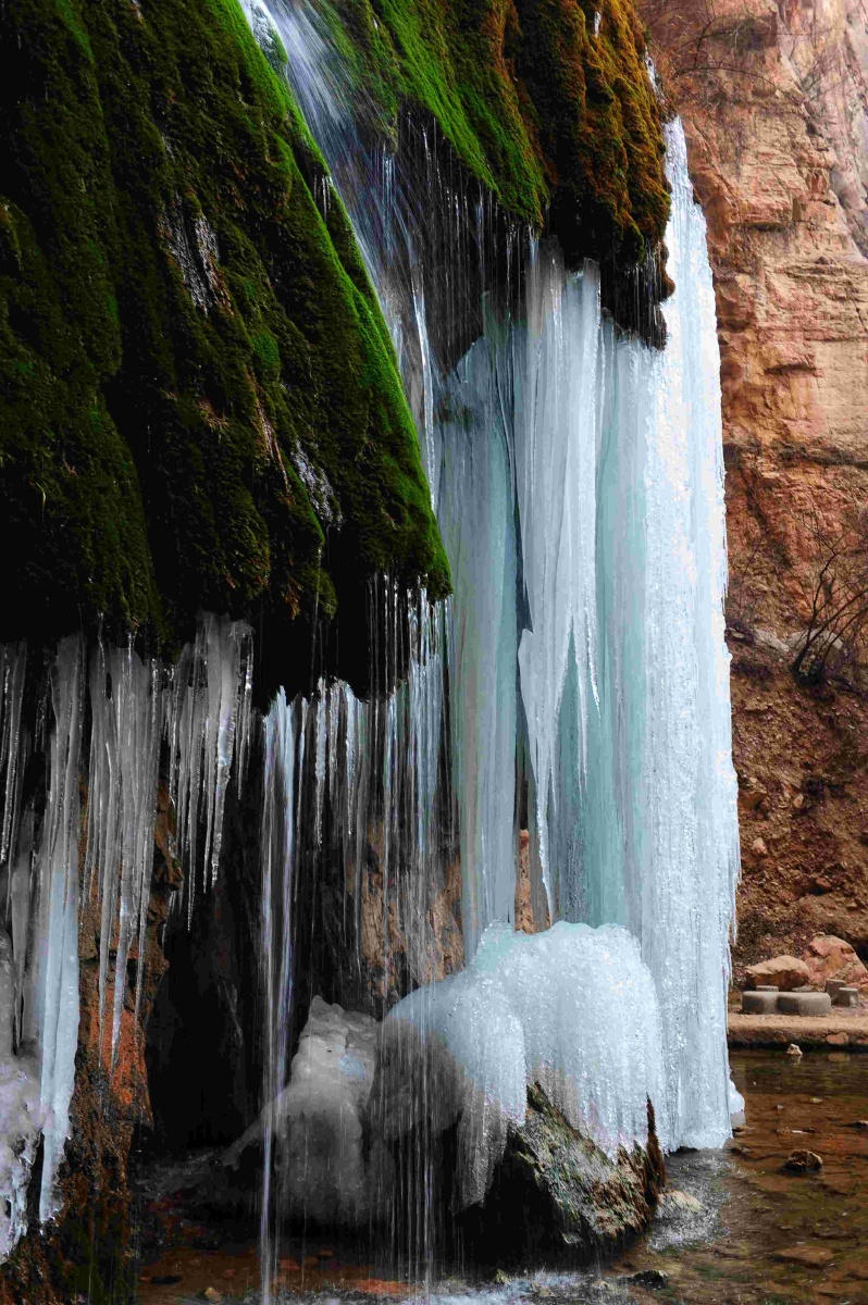 王官冰瀑(拍摄于山西永济王官谷景区)
