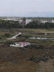 389725