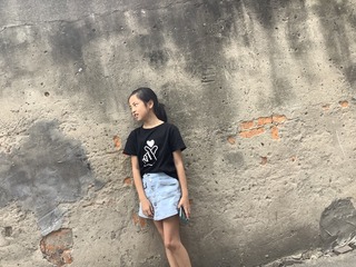 001