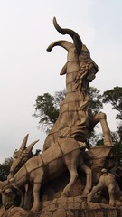 1349561