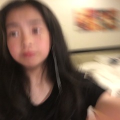 587563